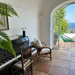 Villa Fornillo 84