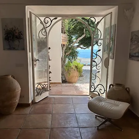 Villa Fornillo 84