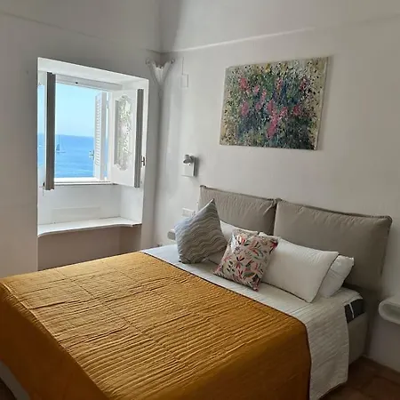 Fornillo 84 * Positano