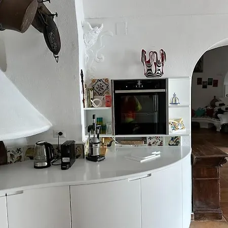 Villa Fornillo 84